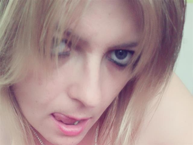 Suche Männer für geile Treffen